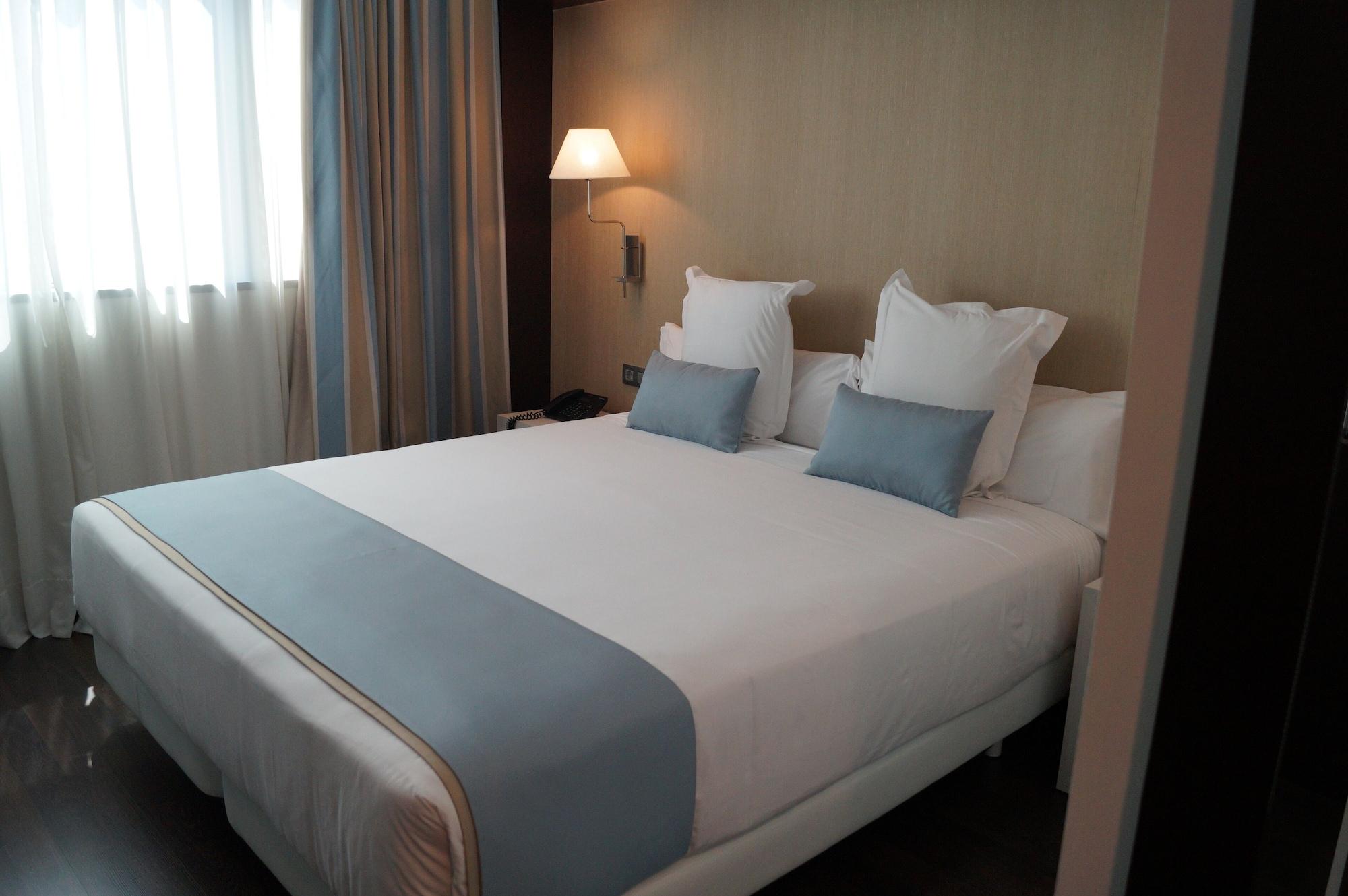 Lcb Hotel Fuenlabrada Exterior photo