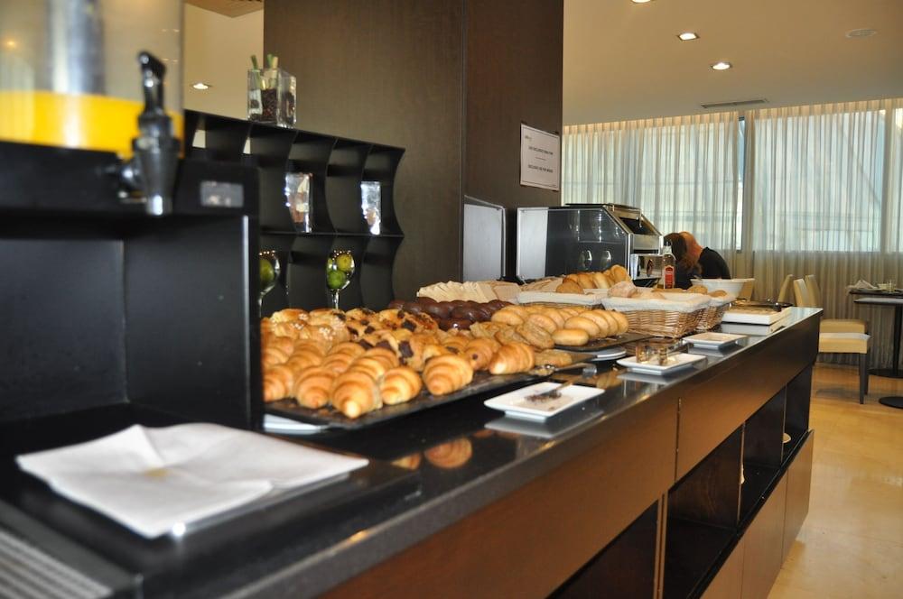 Lcb Hotel Fuenlabrada Exterior photo