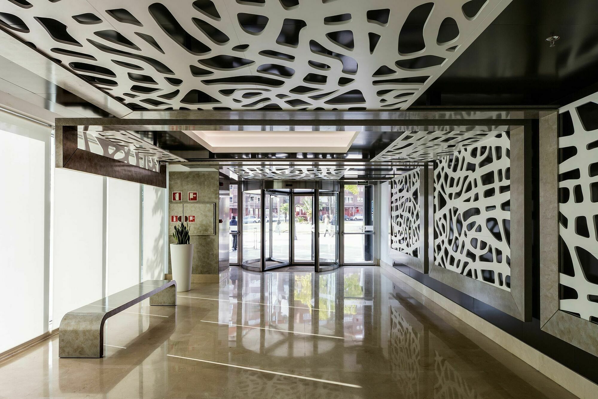 Lcb Hotel Fuenlabrada Exterior photo